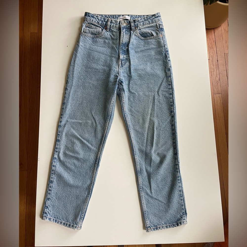 Zara Stonewash Straight Leg Mid Blue Mom Jeans, Size 6